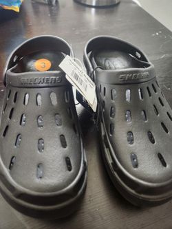 Boys Skechers Foamies New With Tags Size 3 Black