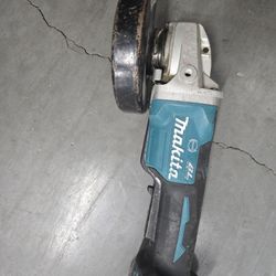 Makita