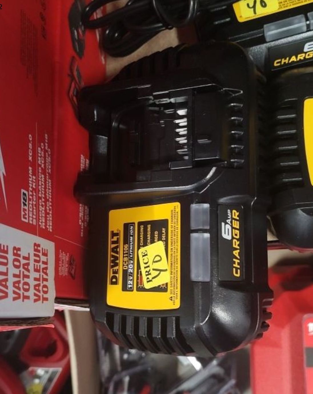 Dewalt 12/20 Volts 6 Amps Charger