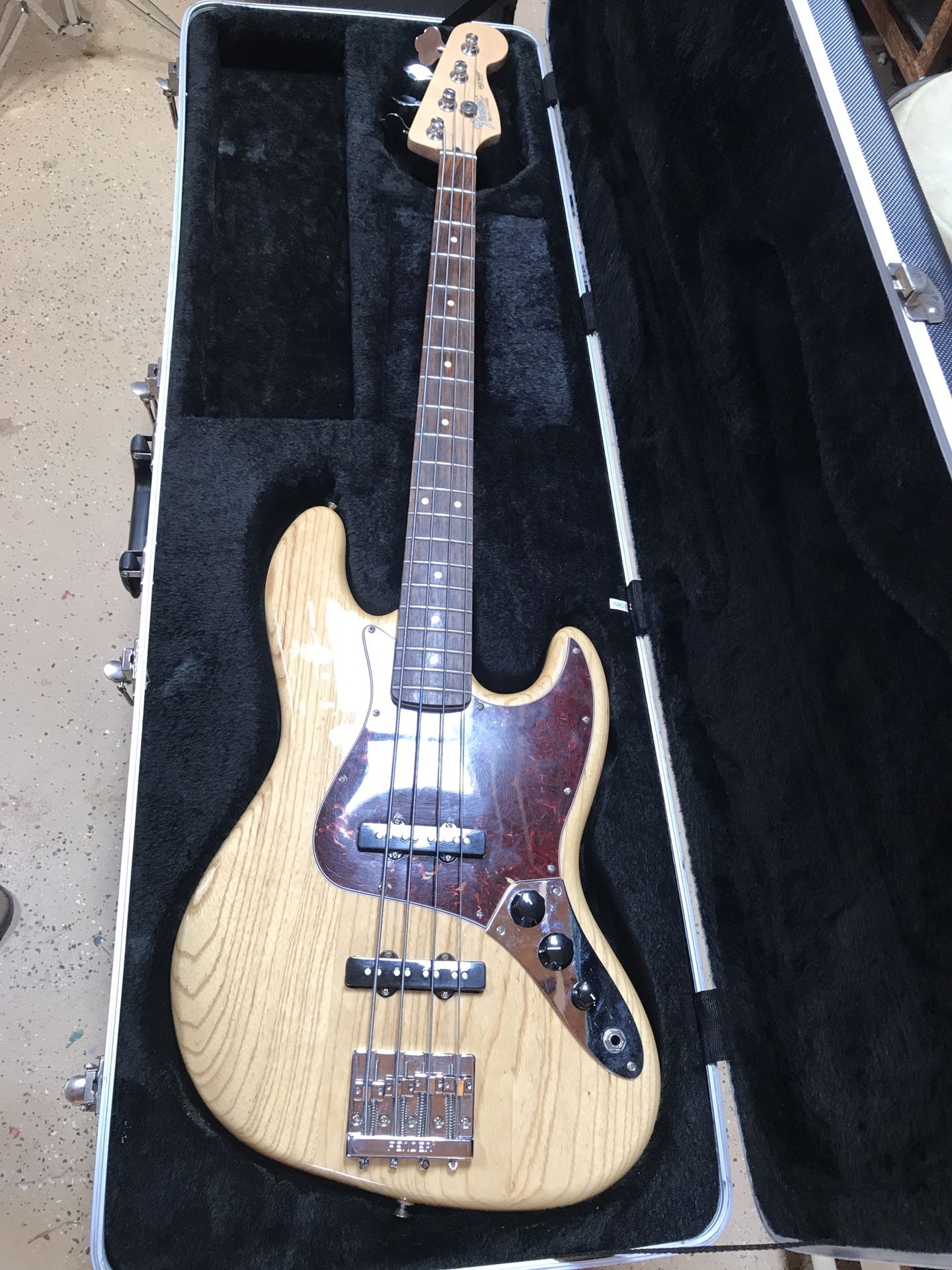 Fender Jazz Bass