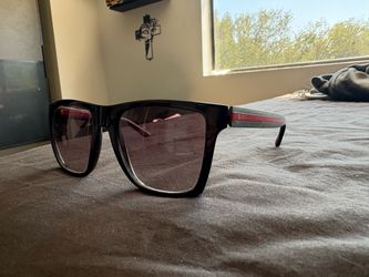Authentic Gucci Rectangular Web Stripe Sunglasses - Like New/Excellent Condition