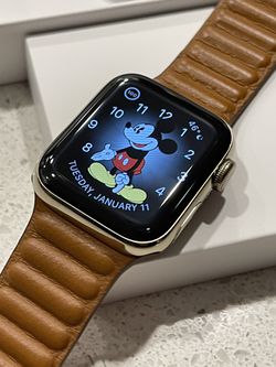 Apple Watch series 6 Gold stainless steel 40mm for Sale in Dallas