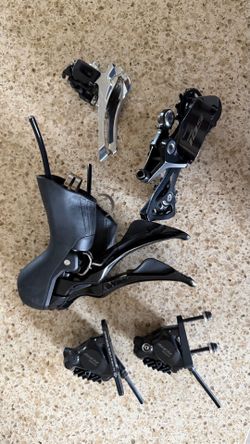Shimano 105 11-Speed Hydraulic Disc Groupset