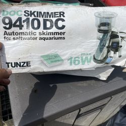 Doc Skimmer For Saltwater Aquariums
