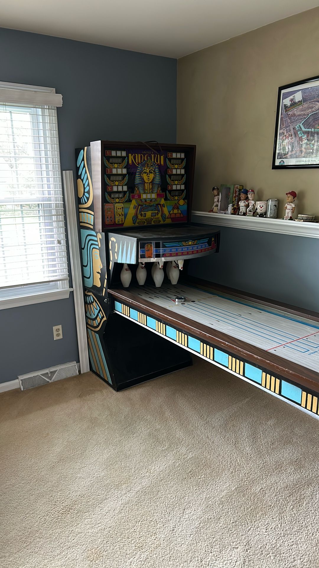 Kingtut bowling shuffle board game