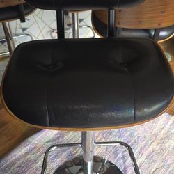 Mid-Century Modern Style Swivel Bar Stool
