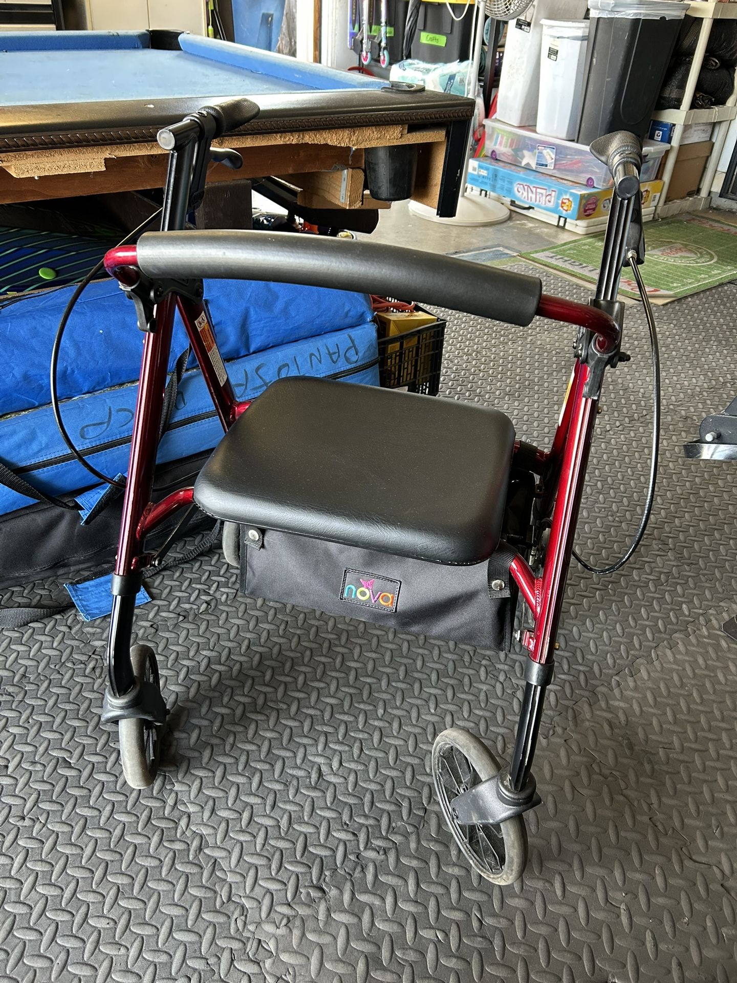 NOVA Medical Heavy Duty Bariatric Rollator Walker