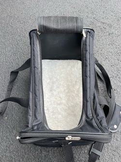 Small pet carrier