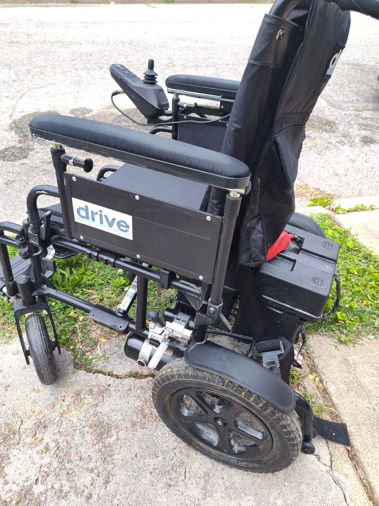 New DRIVE Powerchair 4 Low Price
