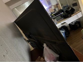70 inch tv