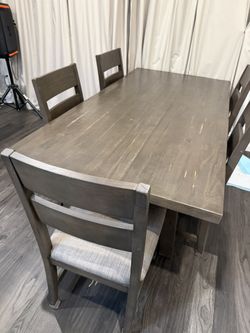 Living Spaces Dining Table With Chairs Grey (see Description For Measurement)
