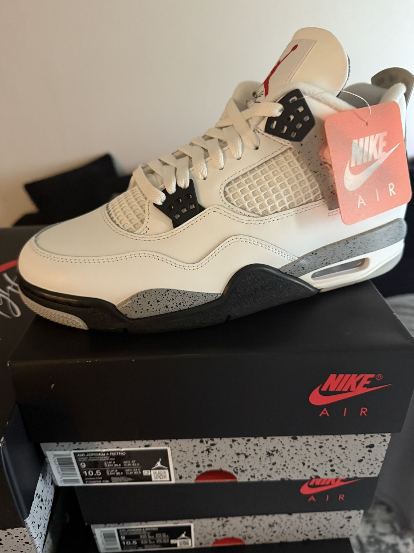 Nike Air Jordan Retro 4 White Cement 