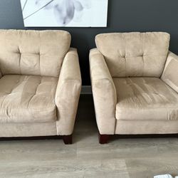 Set Of 2 Brown Oversized Chairs