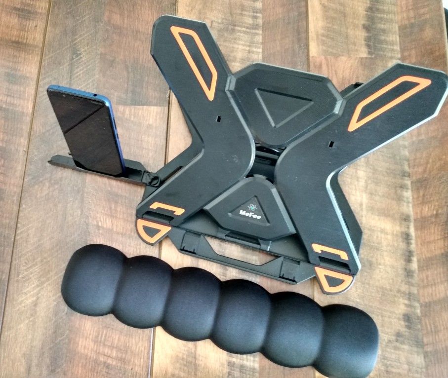 Mefee Rotating Laptop Stand And Gel Filled Hand Rest