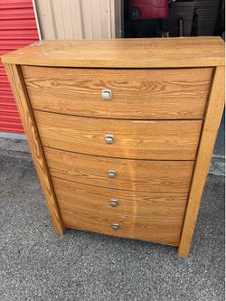 5-Drawer Oak Finish Chest