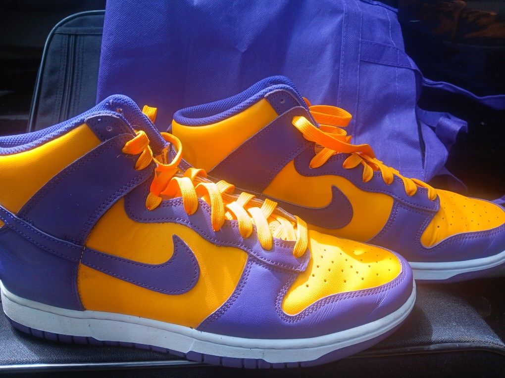 Nike Dunk Hightop Retro Lakers Basketball Shoes, Mens Size 11.5