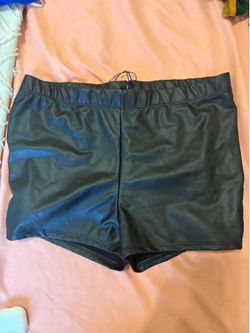 Shorts -large