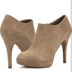 Vince Camuto Women's Elvin Bootie 7.5