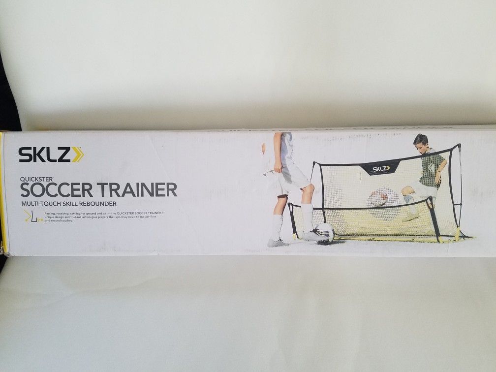Sklz Quickster Soccer Trainer Portable Soccer Rebounder Net