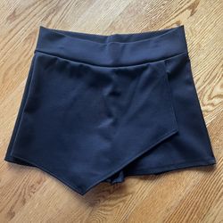 Girls Skort Size M. 