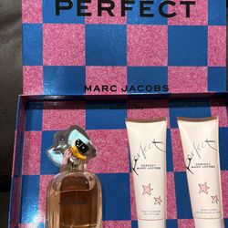 Marc Jacobs Perfect Perfume Gift Set
