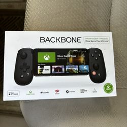 Back Bone iPhone Gaming Controller 