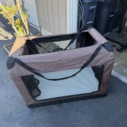 XL Collapsable Dog Kennel