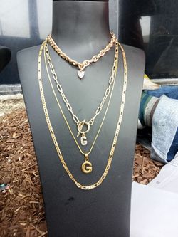 Jewelry and display chest