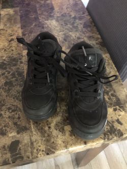 Kids Jordan shoes 1y