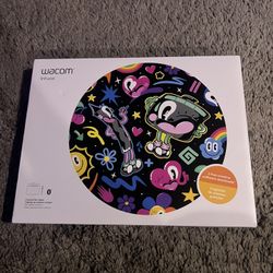 Wacom Intuos  Bluetooth Creative Pen Tablet