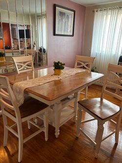 Counter Height Dining Table with 4 Chairs