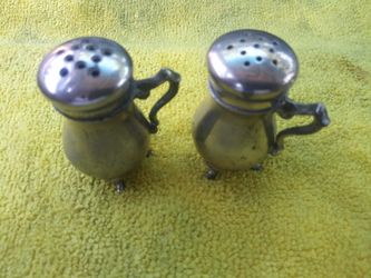 Vintage Old Colony Pewter J B NY 220 Miniature Salt and Pepper Shakers