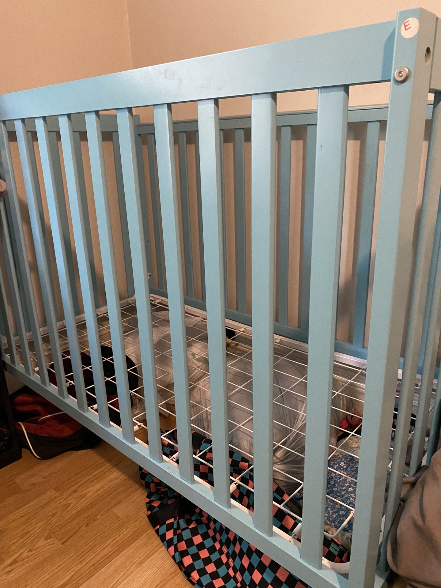 Dream On Me Light Blue 5 In 1 Crib