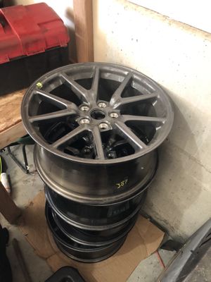 Photo Tesla Model 3 Wheels