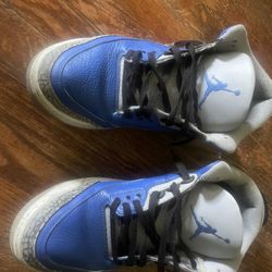 Size 14 JORDAN 3 RETRO 'VARSITY ROYAL'