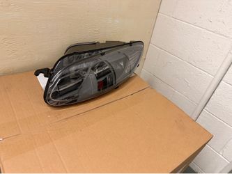 2021 ASTON MARTIN VANTAGE FRONT LEFT DRIVER AIDE HEADLIGHT