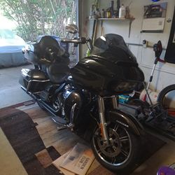 2020 Roadglide Ultra Classic 1300mi 114