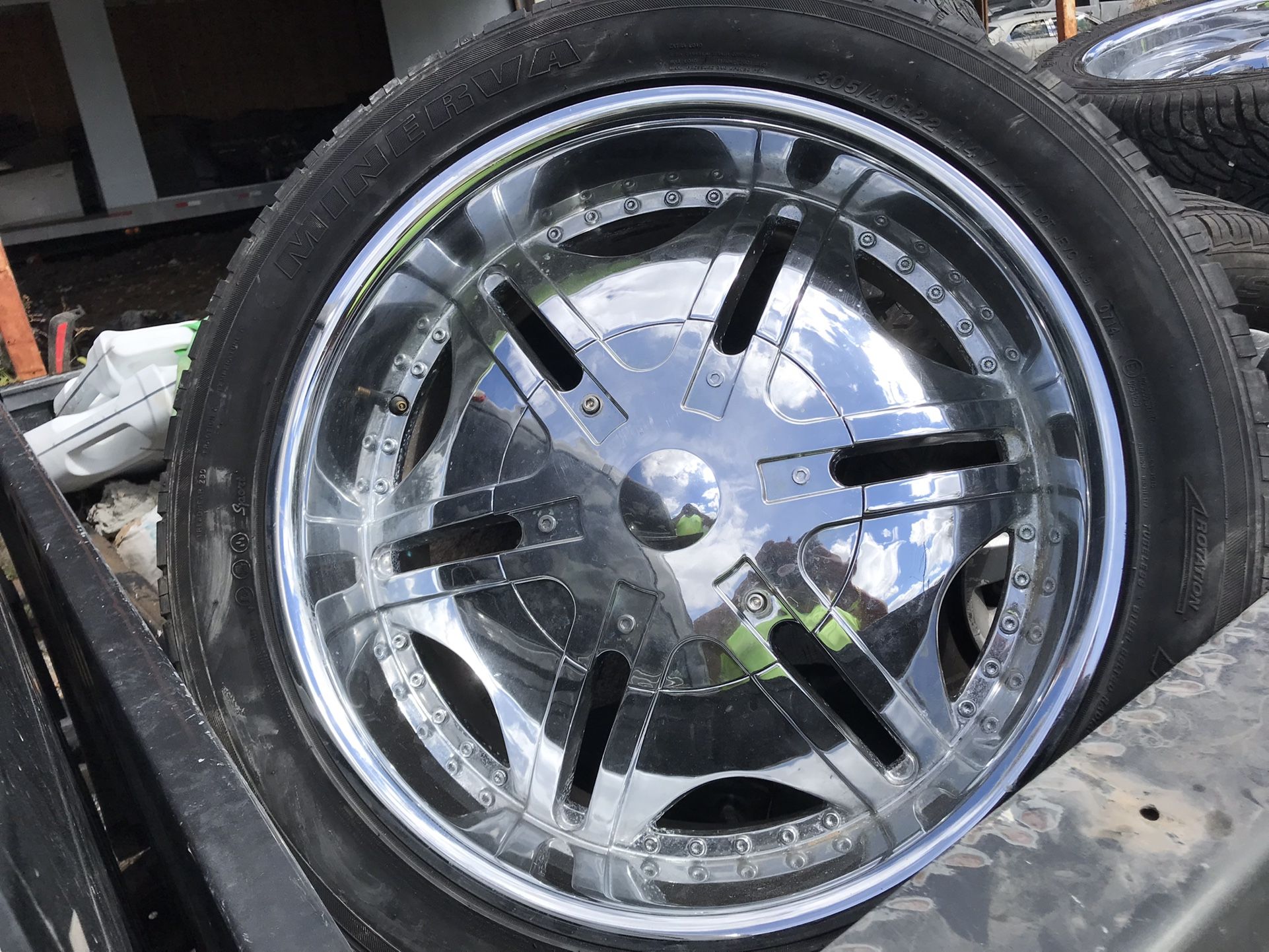 22” Wheels And Tires