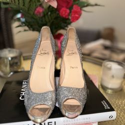 Christian louboutin Heels