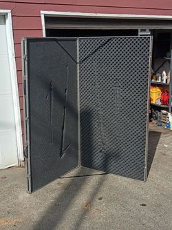 72in x 39in x 6in titan travel case