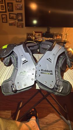 Riddell Power Amp Shoulder Pads
