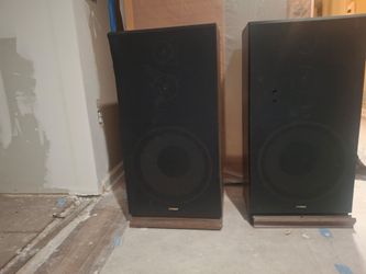 Vintage Fisher STV-884 15” Way Speakers