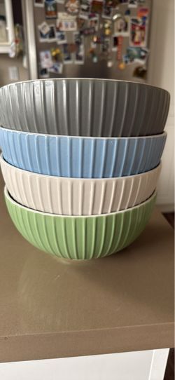 Set of 4 Ribbed Bowls