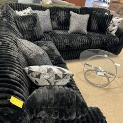 Stunning Cozy Stylish Sectional!