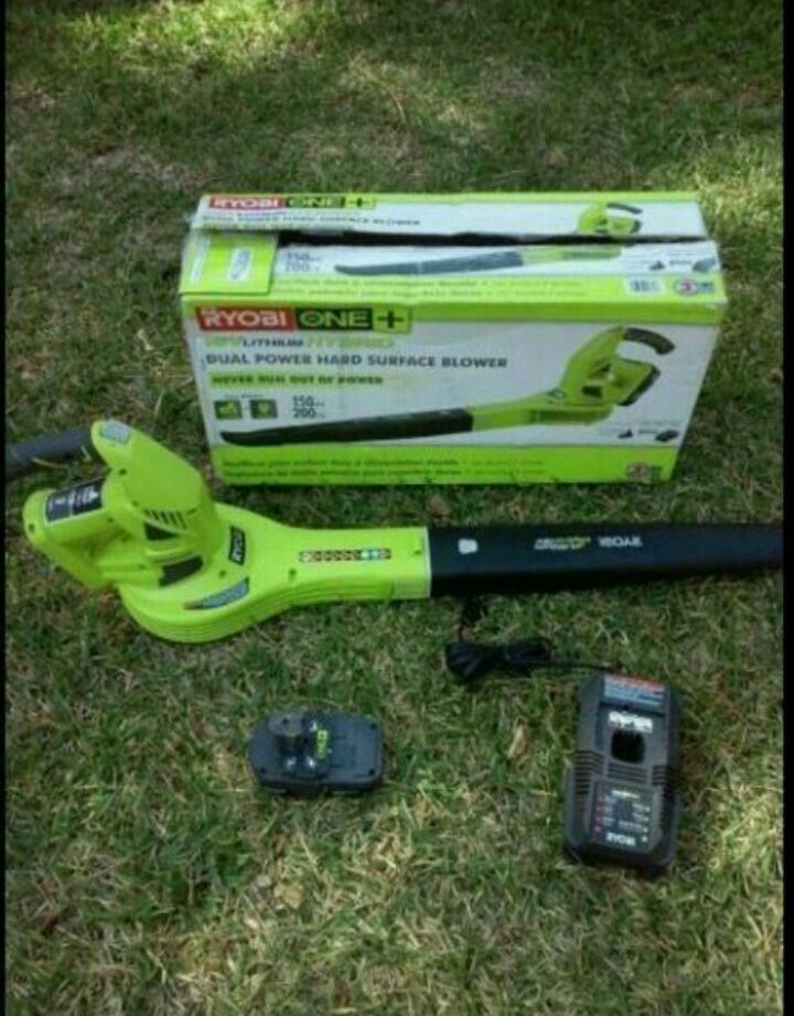 ~*Ryobi 18V Lithium Power Blower works with battery or electric ~*