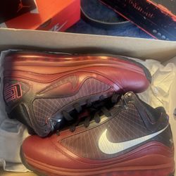 Lebron 7 “Christmas “