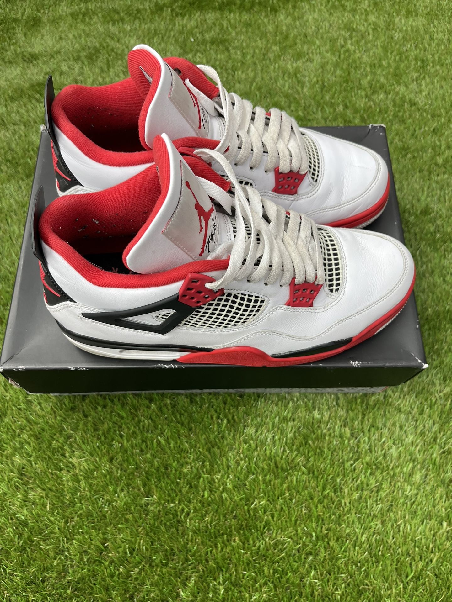 jordan 4s fire red