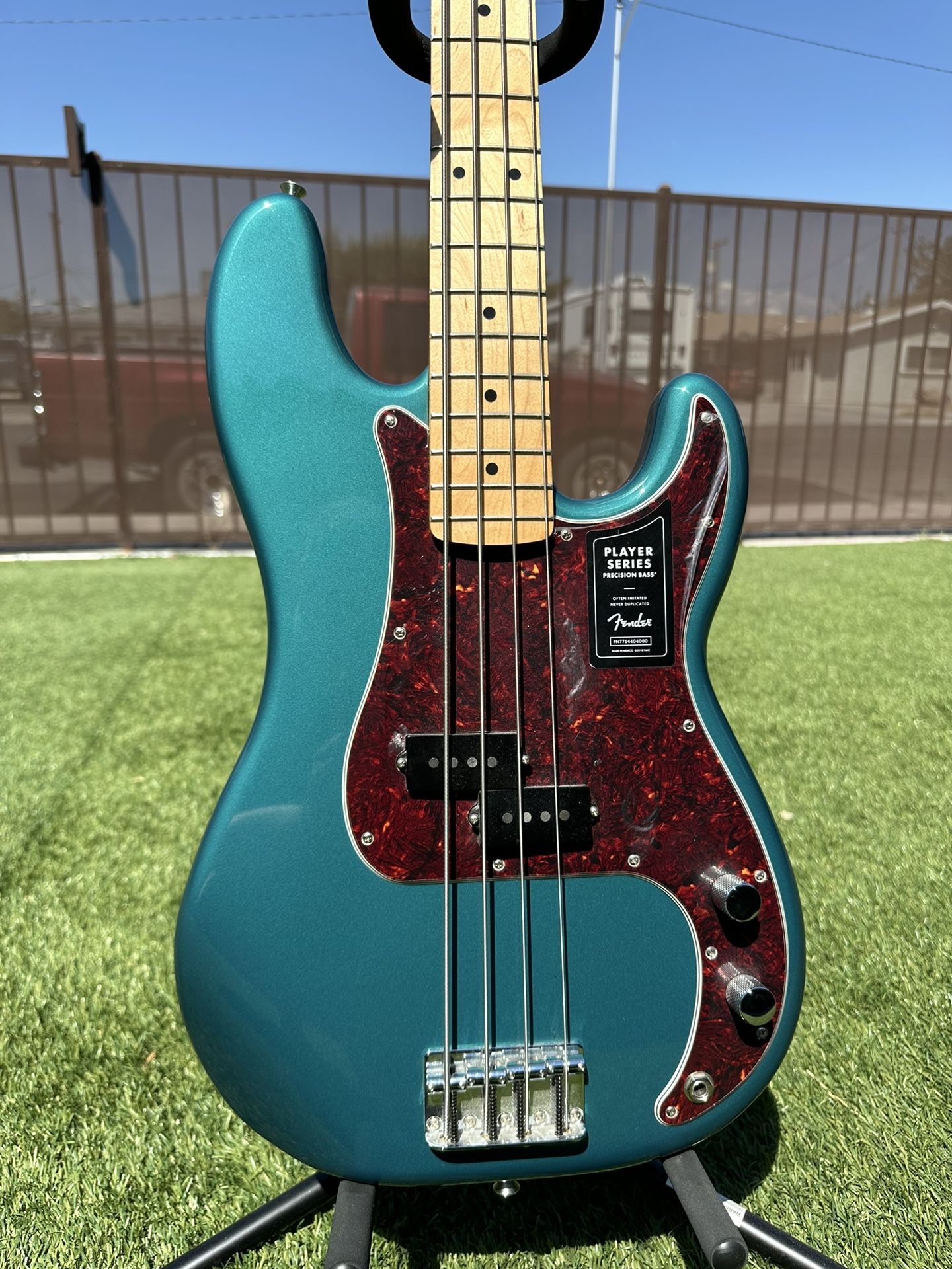 Fender Player Precision Bass Maple Fingerboard Limited-Edition Guitar Ocean Turquoise - Excellent Condition, Minor Cosmetic Imperfections