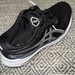ASICS Gel-Kayano 30 (size 9.5 wide) Men