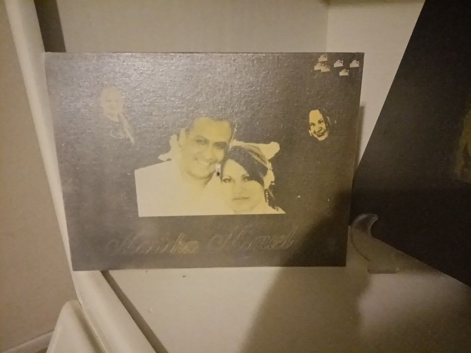 Pinturas Con Aerosol Y Laser En Canvas